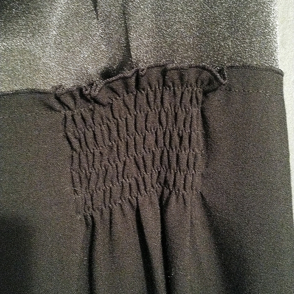 Tahari sleeveless pleated black dress with satin bodice - Picture 3 of 3